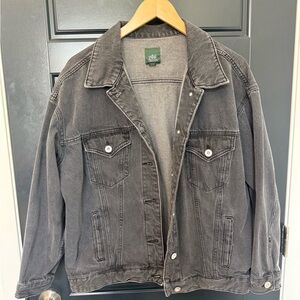 Men's Gray Denim Jacket